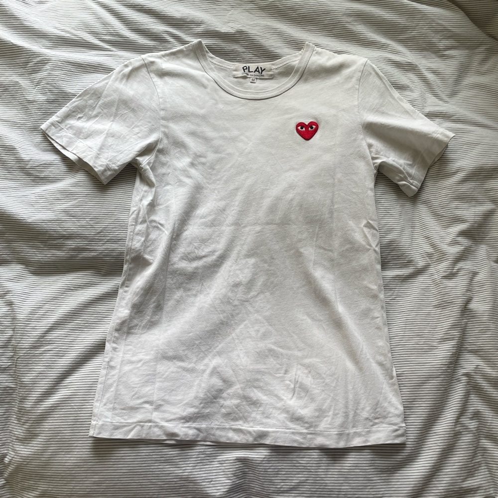 White cdg play shirt